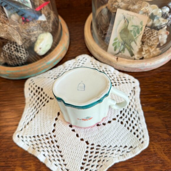 Vintage ornate small porcelain cup with pretty lady - Picture 9 of 10